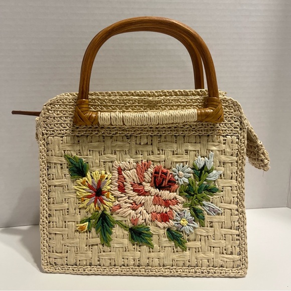 Fossil Embroidered Floral Wicker Grass Straw Wood Handles Bag Tropical Vacation - Picture 8 of 14